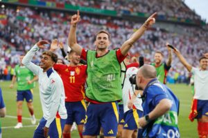 Top Midfielder Reaffirms Commitment to PSG Amidst Transfer Speculation