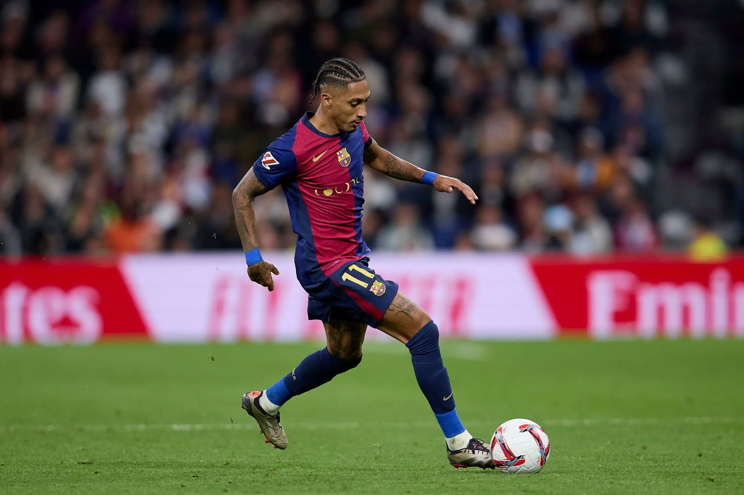 Madrid, Madrid, Spain. 27th Oct, 2024. Raphinha of FC Barcelona during La Liga football match between Real Madrid CF v FC Barcelona at Santiago Bernabeu Stadium in Madrid, Spain, October 26, 2024 (Credit Image: © Ruben Albarran/ZUMA Press Wire) EDITORIAL USAGE ONLY! Not for Commercial USAGE!