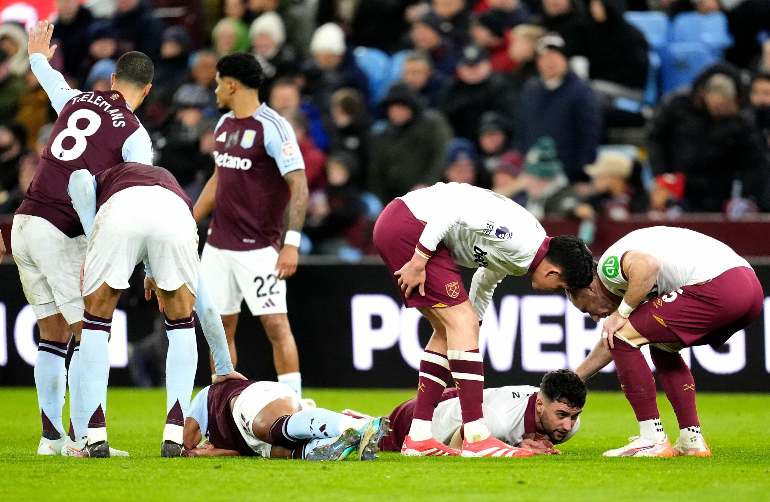 Aston Villa's Ollie Watkins and West Ham United's Max Kilman after colliding into each other during a battle for the ball during the Premier League match at Villa Park, Birmingham. Picture date: Sunday January 26, 2025.