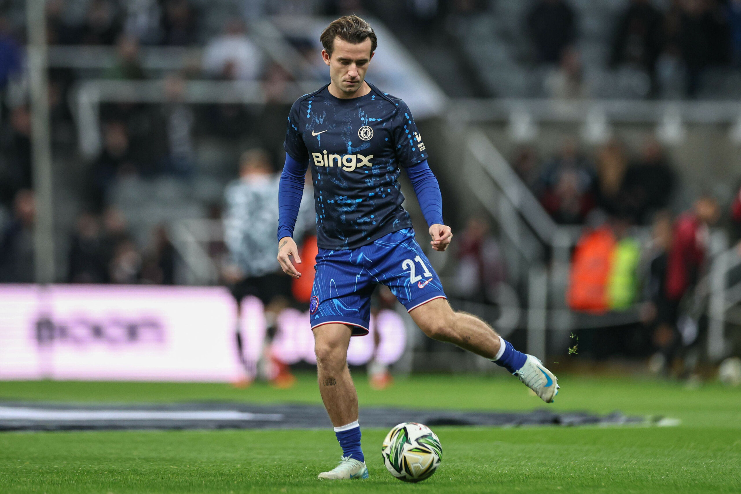 Ben Chilwell of Chelsea in the pregame warmup session during the Carabao Cup Last 16 match Newcastle United vs Chelsea at St. James's Park, Newcastle, United Kingdom, 30th October 2024 (Photo by Mark Cosgrove/News Images)