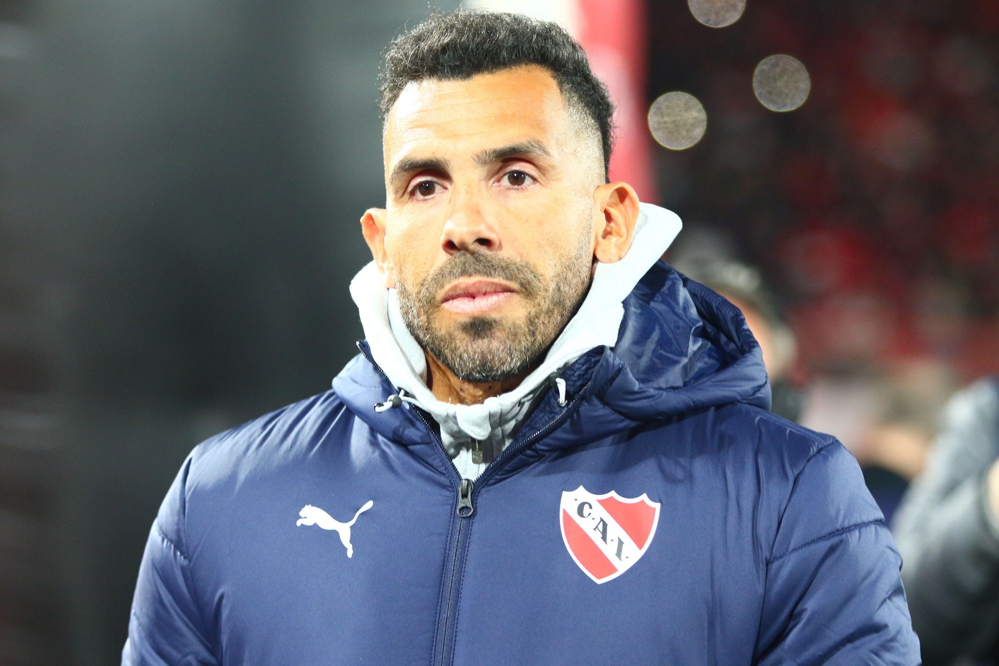 Buenos Aires, Argentina. 27th Aug, 2023. Carlos Tevez, coach of Independiente, during the match for the 2nd round of Argentina´s Liga Profesional de Fútbol Binance Cup at Libertadores de América Ricardo E Bochini ( Credit: Néstor J. Beremblum/Alamy Live News