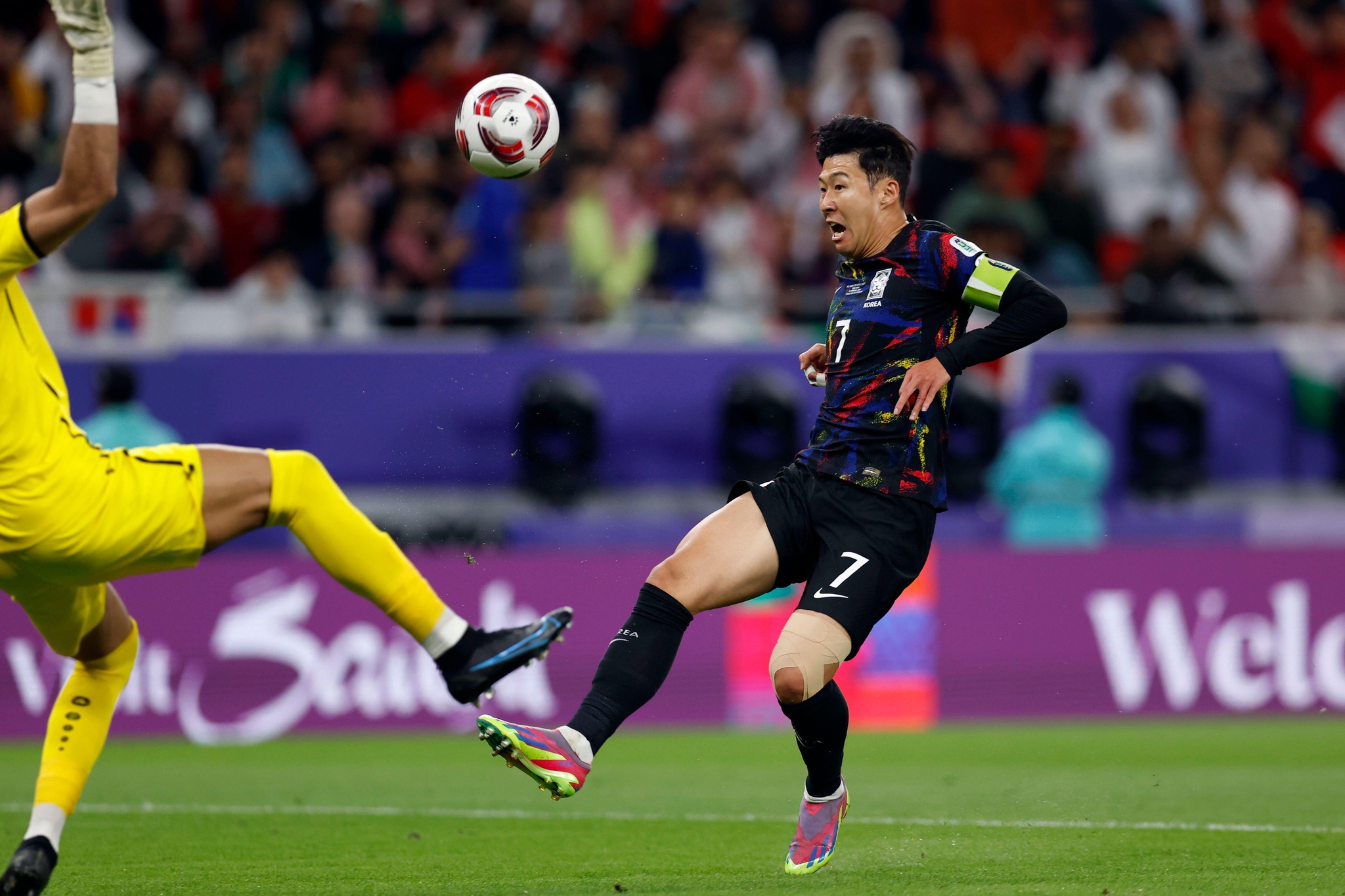Ahmad Bin Ali Stadium, Al Rayyan, Qatar. 6th Feb, 2024. Son Heung-min (KOR), February 6, 2024 - Football/Soccer : AFC Asian Cup Qatar 2023 Semi Final match between Jordan 2-0 South Korea at Ahmad Bin Ali Stadium, Al Rayyan, Qatar. Credit: AFLO/Alamy Live News