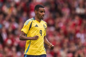 Liverpool’s Bold Move for Alexander Isak Rejected by Newcastle