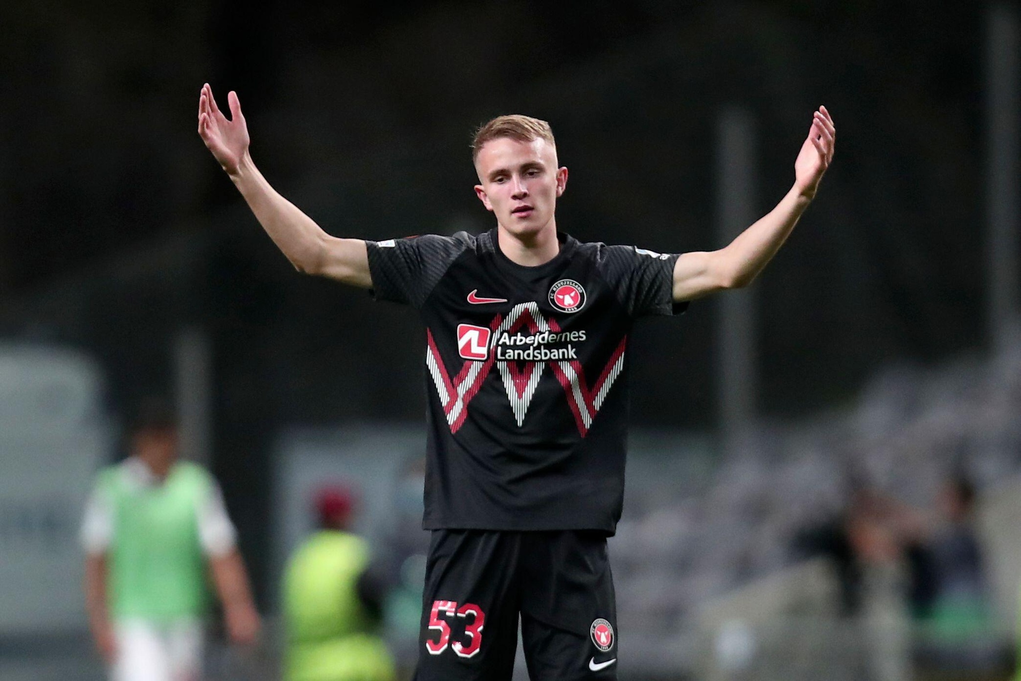 Midtjylland's Victor Lind reacts during the Europa League group F soccer match between SC Braga and Midtjylland at the Municipal stadium in Braga, Portugal, Thursday, Sept. 30, 2021. (AP Photo/Luis Vieira)