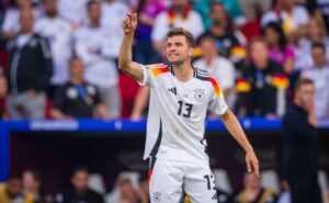 Vancouver Whitecaps Clinch Fourth Canadian Championship in Style