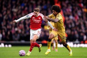 Premier League Weekend Showdowns: Key Matches and Insights