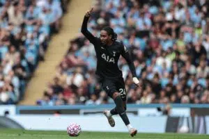 Djed Spence’s Resilience: Spurs’ Right-Back to Play Despite Injury