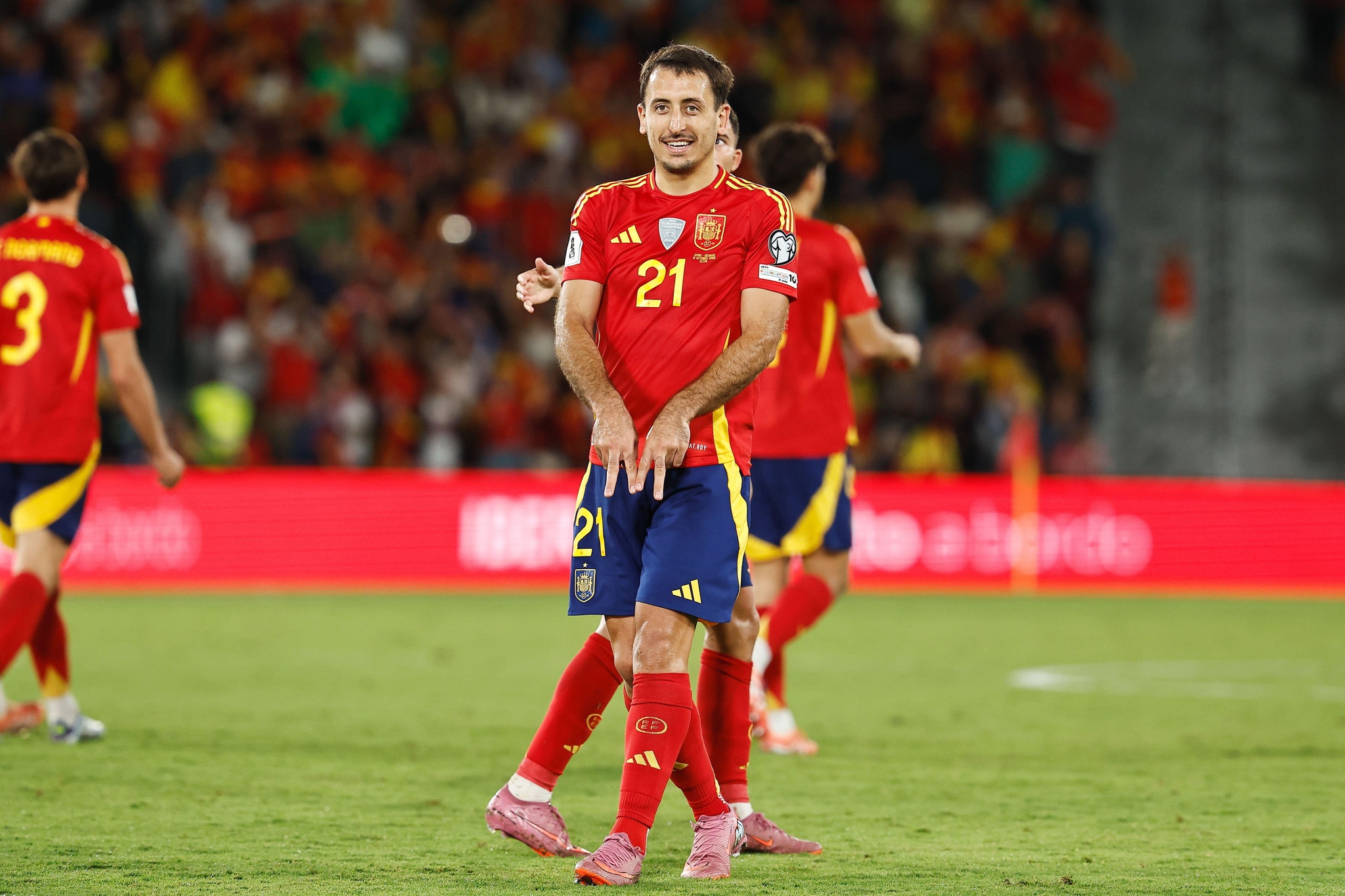 Elche, Spain. 11th Oct, 2025. Mikel Oyarzabal (ESP) Football/Soccer : Oyarzabal celebrate after his goal during The 2026 FIFA World Cup European qualifiers Group E match between Spain - Georgia at the Estadio Manuel Martinez Valero in Elche, Spain . Credit: Mutsu Kawamori/AFLO/Alamy Live News