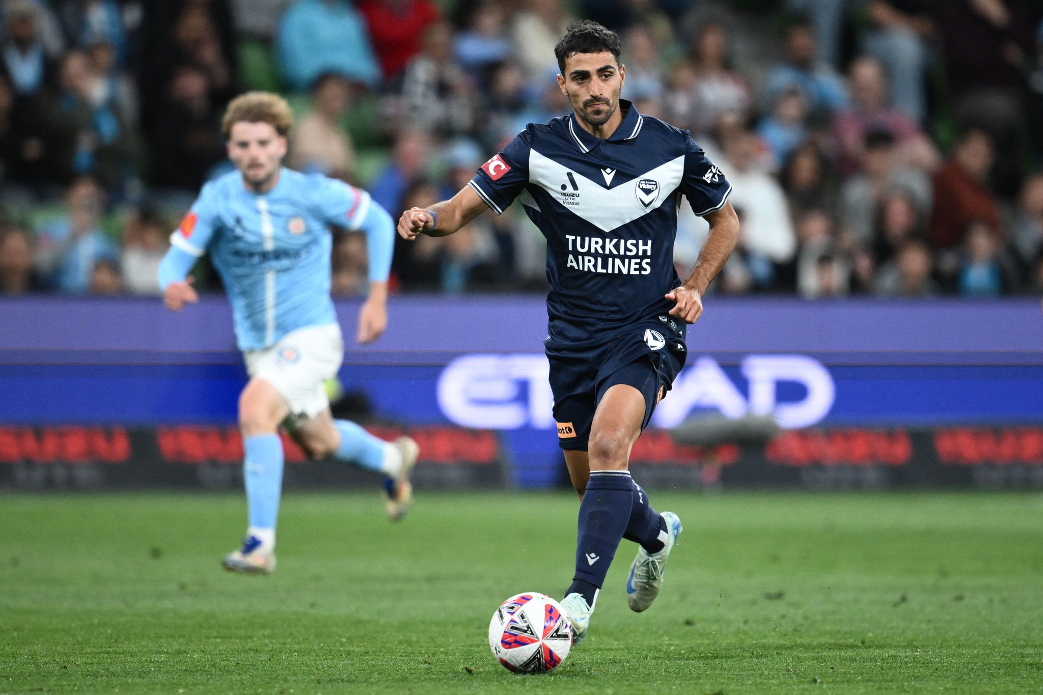 Melbourne, Australia. 26th Oct, 2024. Nikolaos Vergos of the Victory during the A-League Men Round 2 match between Melbourne City and Melbourne Victory at AAMI Park in Melbourne, Saturday, October 26, 2024. (AAP Image/Joel Carrett) NO ARCHIVING, EDITORIAL USE ONLY Credit: Australian Associated Press/Alamy Live News