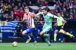 Racing de Estrasburgo Eyes Levante’s Matías Moreno