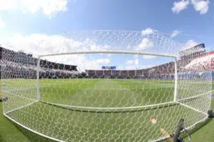 Carlos Izquierdoz and Eduardo Salvio Sign with Lanús